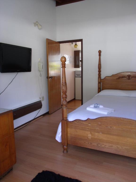 Katikati Motel Quarto foto